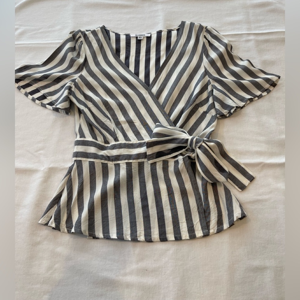 BB Dakota (Steve Madden) DOUBLE BREASTED Cross Body Top